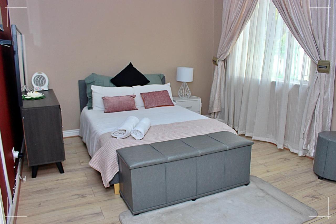 The Global Link Hub Otel Pretoria-Noord Dış mekan fotoğraf