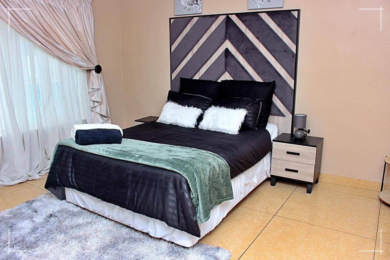 The Global Link Hub Otel Pretoria-Noord Dış mekan fotoğraf