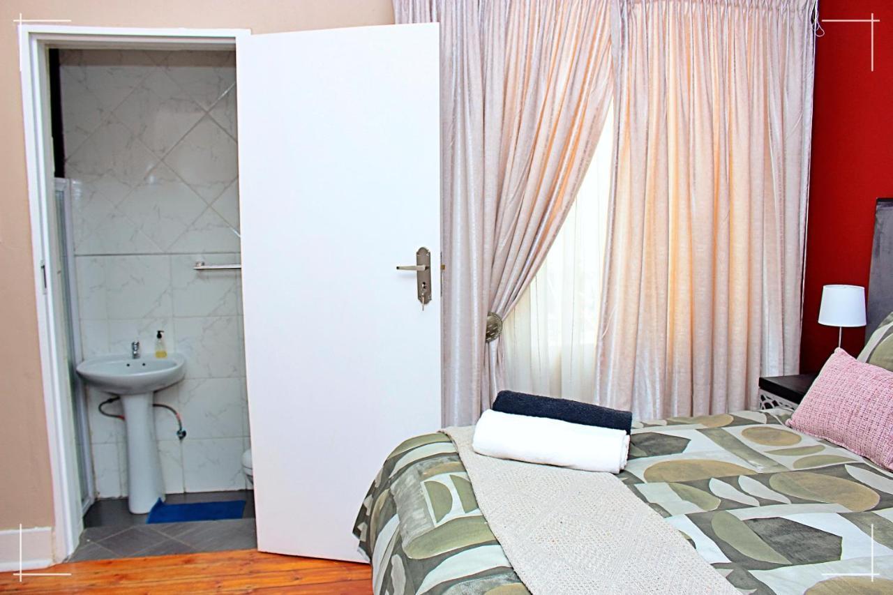 The Global Link Hub Otel Pretoria-Noord Dış mekan fotoğraf