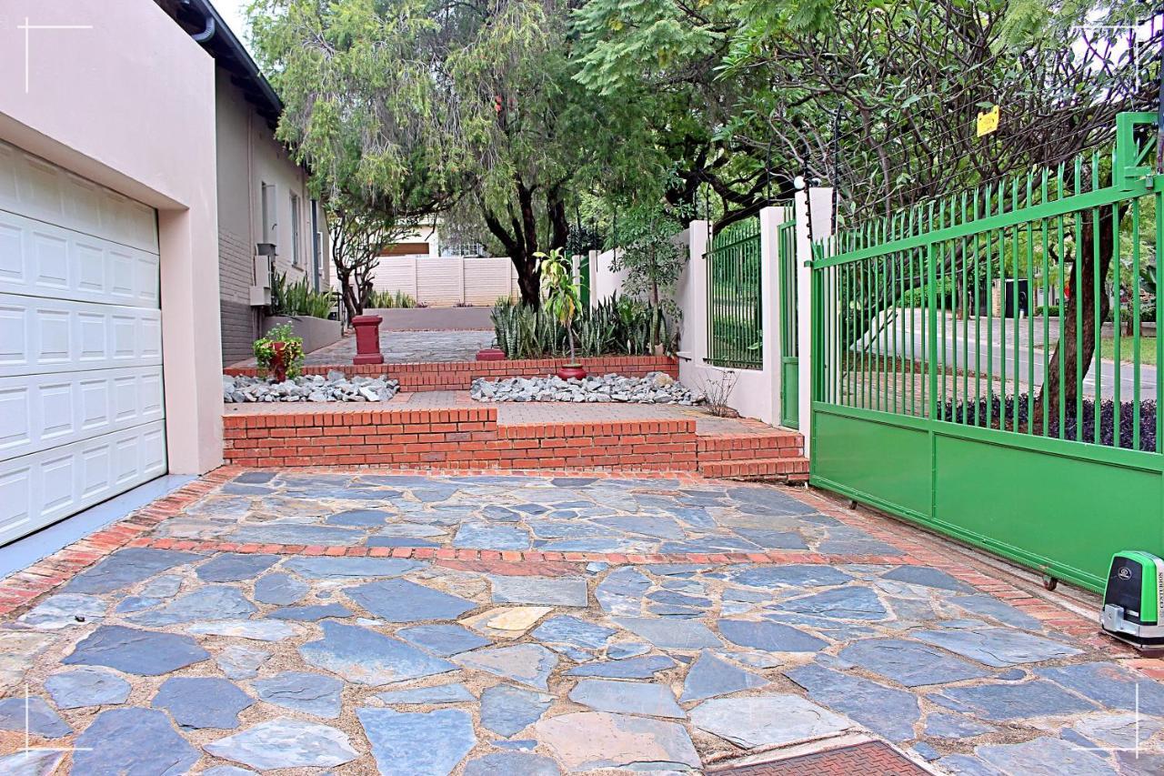 The Global Link Hub Otel Pretoria-Noord Dış mekan fotoğraf